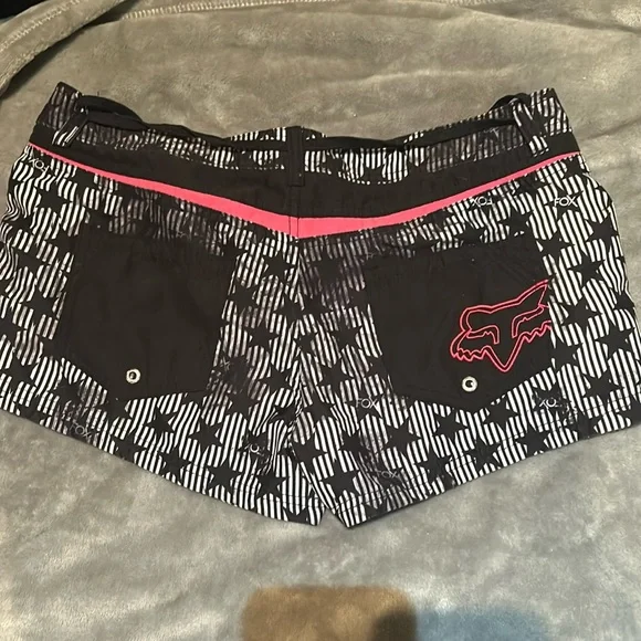 Fox Racing Shorts - Picture 2 of 3